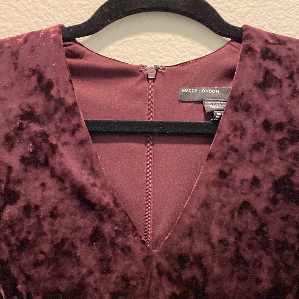 ELEGANT VELVET DEEP PURPLE DRESS - Picture 2 of 2